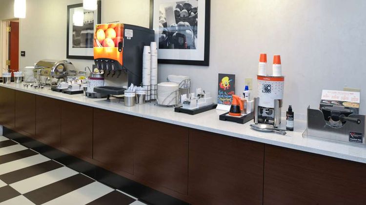 Hampton Inn Carbondale Restaurant