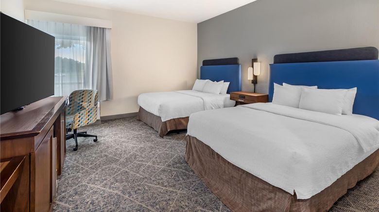 <b>Hampton Inn Carbondale Room</b>. Images powered by <a href="https://iceportal.shijigroup.com/" title="IcePortal" target="_blank">IcePortal</a>.