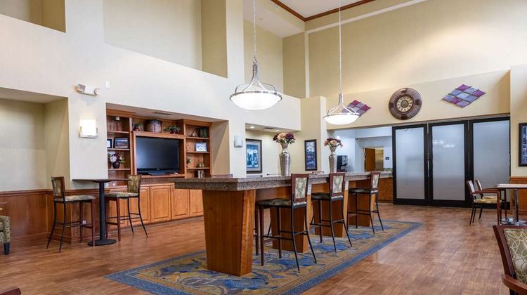 Hampton Inn Alice Lobby