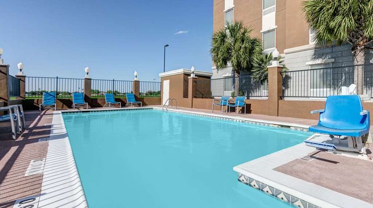 Hampton Inn Kingsville Pool