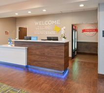 Hampton Inn & Suites Port Aransas Lobby