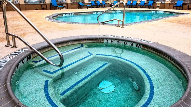 Hampton Inn & Suites Corsicana Pool