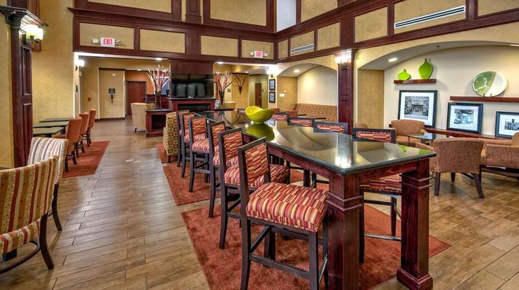 Hampton Inn & Suites Corsicana Lobby