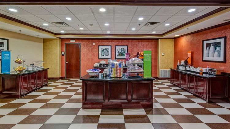 Hampton Inn & Suites Corsicana Restaurant