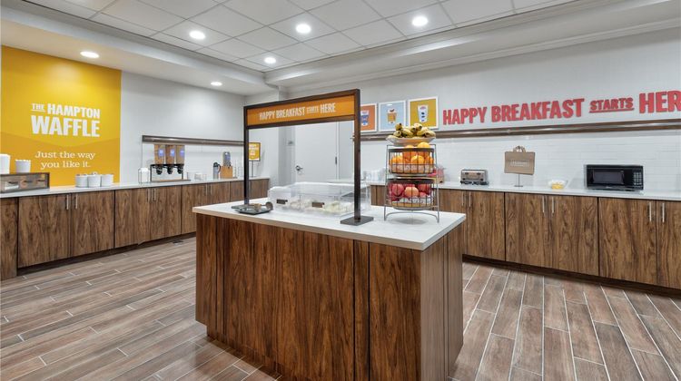 Hampton Inn & Suites Corsicana Restaurant