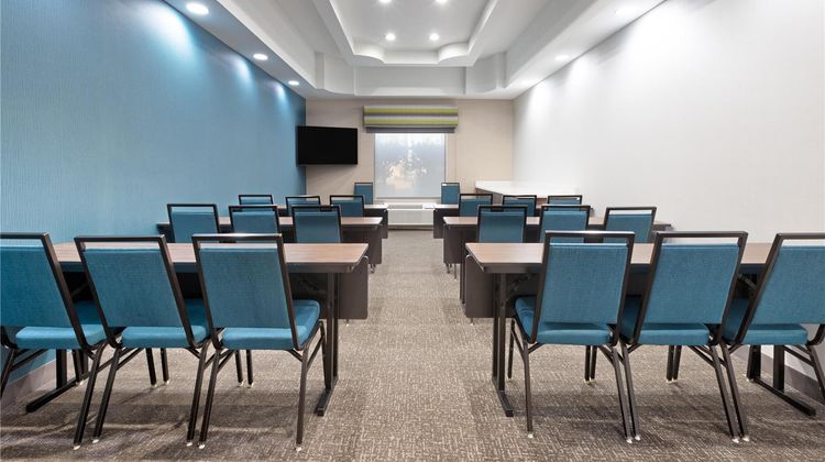 Hampton Inn & Suites Corsicana Meeting