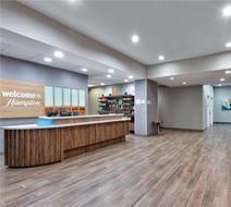 Hampton Inn & Suites Corsicana Lobby