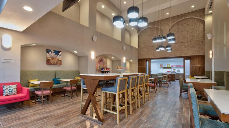 Hampton Inn & Suites Corsicana Restaurant