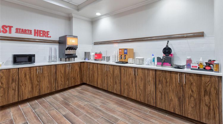 Hampton Inn & Suites Corsicana Restaurant