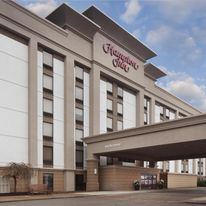 Hampton Inn Charleston-Southridge
