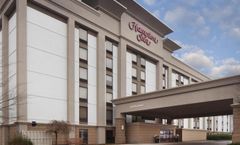 Hampton Inn Charleston-Southridge