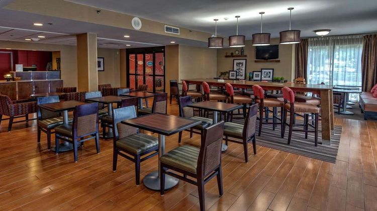 Hampton Inn Raleigh/Cary Lobby