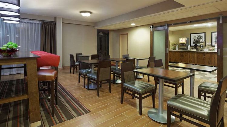 Hampton Inn Raleigh/Cary Lobby
