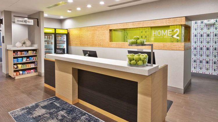 Home2 Suites Columbus Lobby