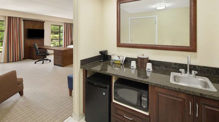 Hampton Inn Columbus South Fort Moore Room
