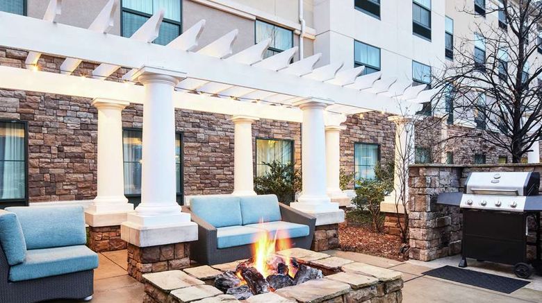 <b>Homewood Suites Columbus Exterior</b>. Images powered by <a href="https://iceportal.shijigroup.com/" title="IcePortal" target="_blank">IcePortal</a>.