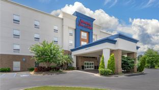 Hampton Inn & Suites