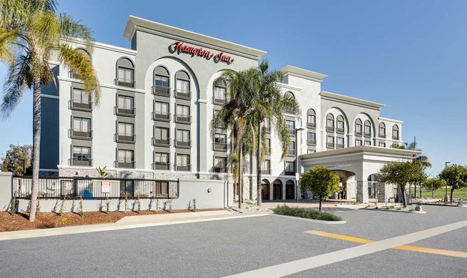 Hampton Inn Carson Exterior