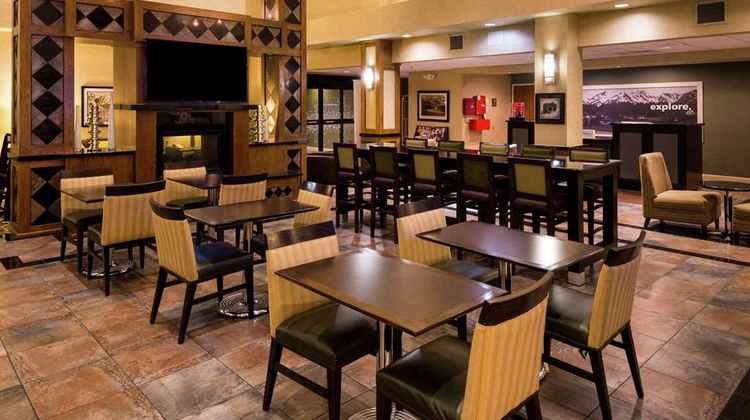 Hampton Inn & Suites Carson City, NV Lobby
