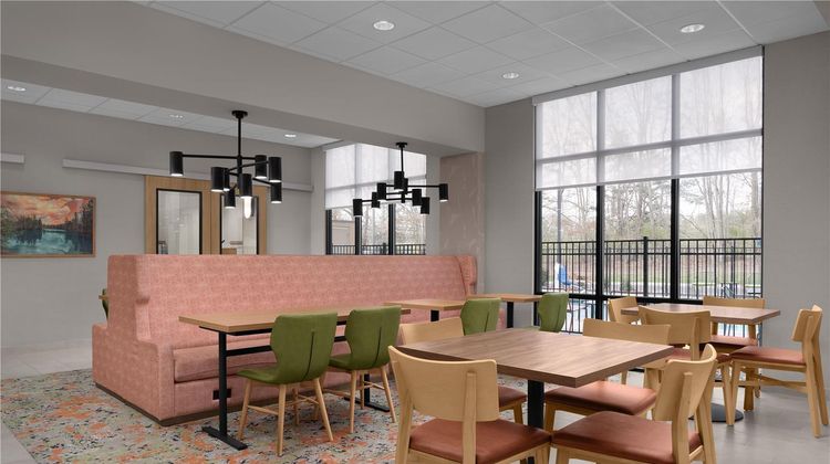 Hampton Inn Crossville Lobby