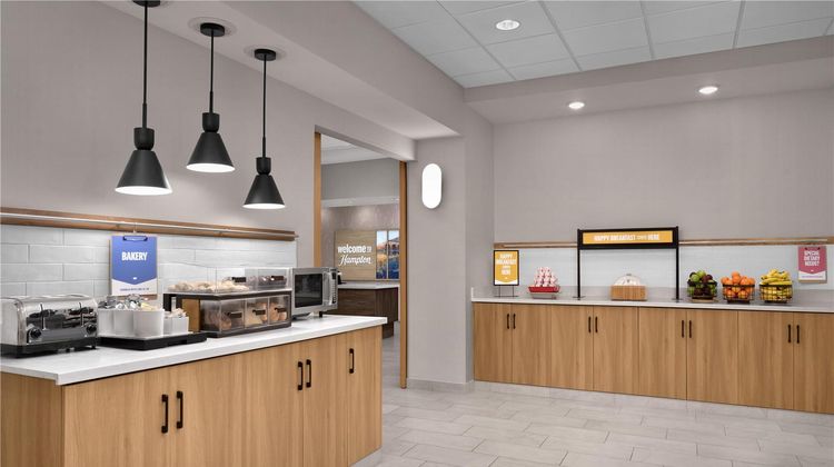 Hampton Inn Crossville Restaurant