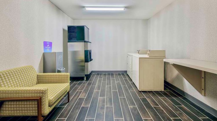 Hampton Inn Cortland Other