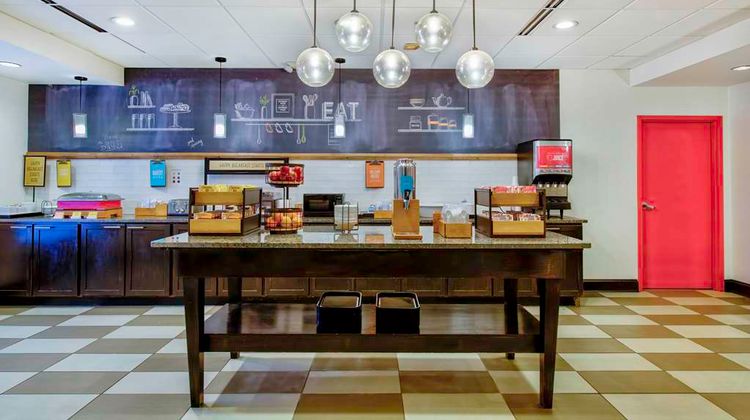 Hampton Inn Cortland Restaurant