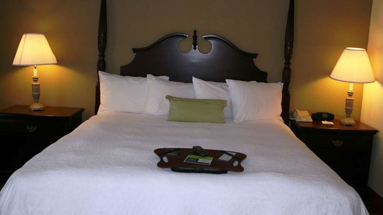 Hampton Inn Canton Room