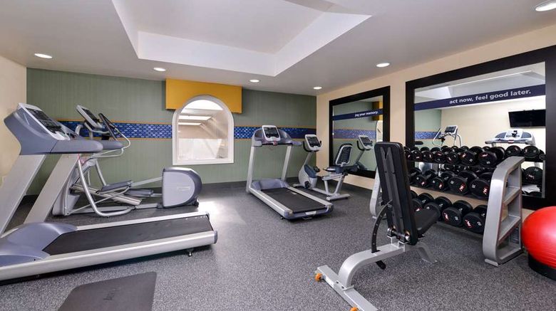 <b>Hampton Inn Cartersville Health</b>. Images powered by <a href="https://iceportal.shijigroup.com/" title="IcePortal" target="_blank">IcePortal</a>.