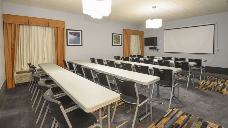 <b>Hampton Inn Eastgate Meeting</b>. Images powered by <a href="https://iceportal.shijigroup.com/" title="IcePortal" target="_blank">IcePortal</a>.