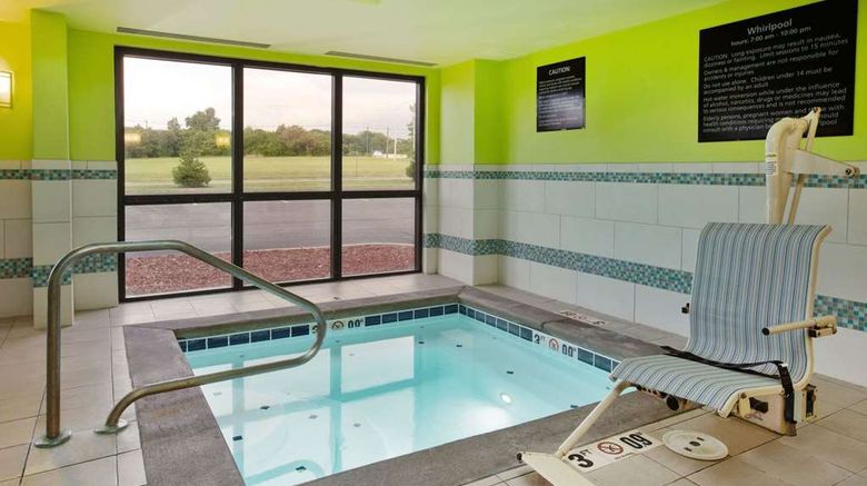 <b>Hampton Inn Fairfield Recreation</b>. Images powered by <a href="https://iceportal.shijigroup.com/" title="IcePortal" target="_blank">IcePortal</a>.