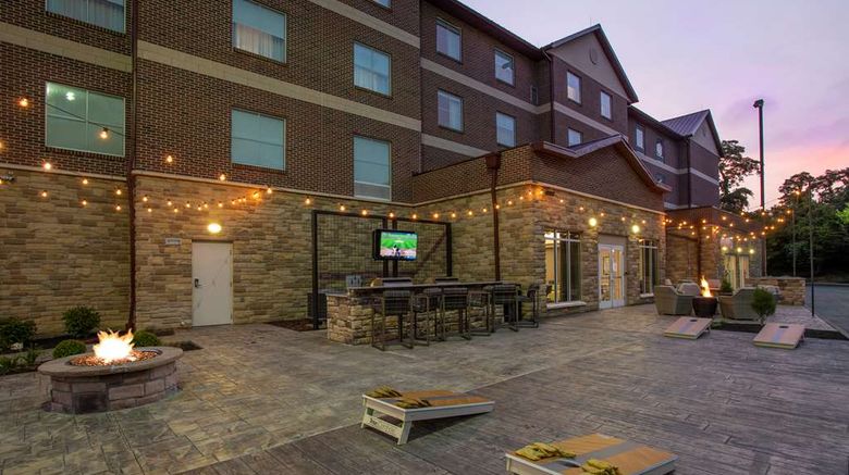 <b>Homewood Stes by Hilton Cincinnati Apt S Exterior</b>. Images powered by <a href="https://iceportal.shijigroup.com/" title="IcePortal" target="_blank">IcePortal</a>.