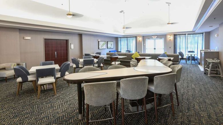 <b>Homewood Stes by Hilton Cincinnati Apt S Restaurant</b>. Images powered by <a href="https://iceportal.shijigroup.com/" title="IcePortal" target="_blank">IcePortal</a>.