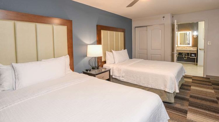Homewood Stes by Hilton Cincinnati Apt S Room
