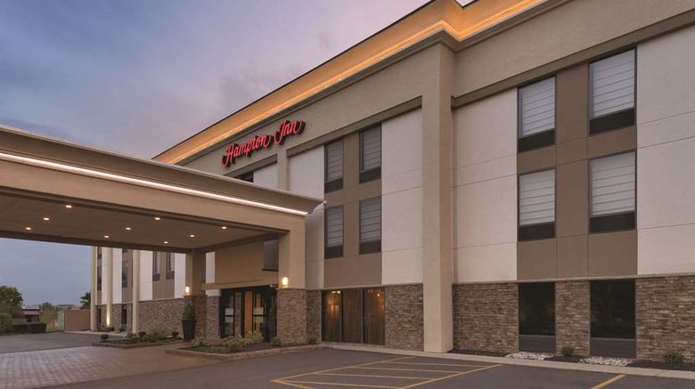 <b>Hampton Inn Cincinnati-Kings Island Exterior</b>. Images powered by <a href="https://iceportal.shijigroup.com/" title="IcePortal" target="_blank">IcePortal</a>.