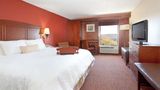 <b>Hampton Inn Cincinnati-Kings Island Room</b>. Images powered by <a href="https://iceportal.shijigroup.com/" title="IcePortal" target="_blank">IcePortal</a>.