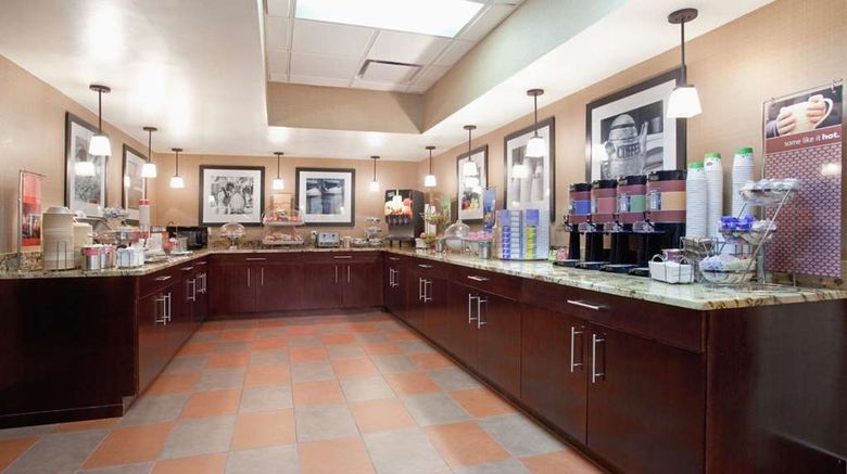 <b>Hampton Inn Cincinnati-Kings Island Restaurant</b>. Images powered by <a href="https://iceportal.shijigroup.com/" title="IcePortal" target="_blank">IcePortal</a>.