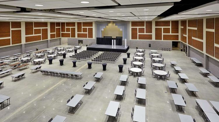 DoubleTree by Hilton Hotel Lawrenceburg Meeting