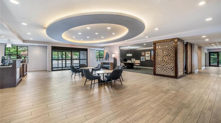 Homewood Suites Mason Lobby