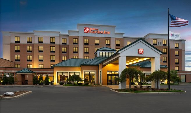 Hilton Garden Inn West Chester Exterior