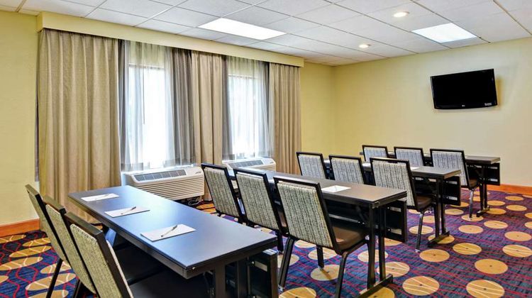 Hampton Inn Cincinnati South Meeting