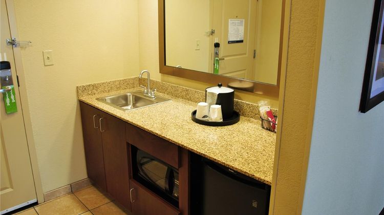 Hampton Inn & Suites Uptown-University Other