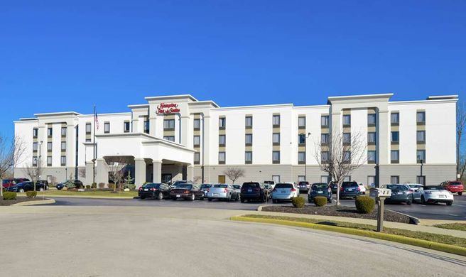 Hampton Inn & Suites Wilmington Exterior