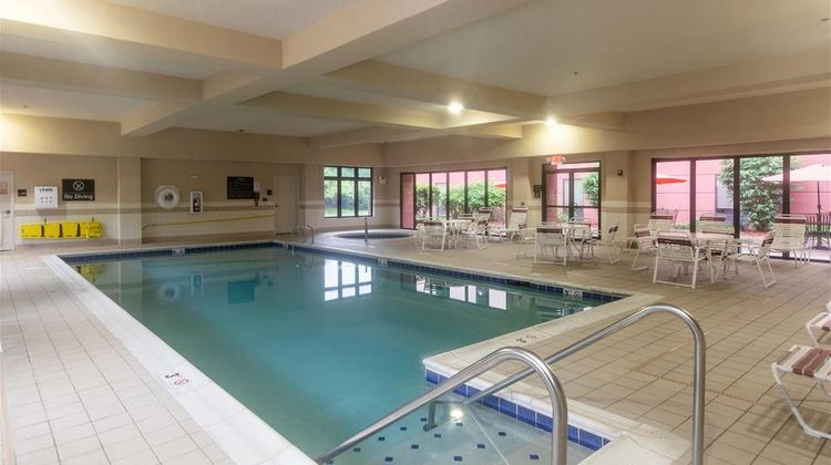 Hampton Inn & Suites Wilder Pool