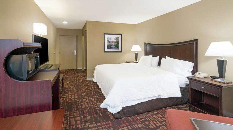 Hampton Inn Corydon Room