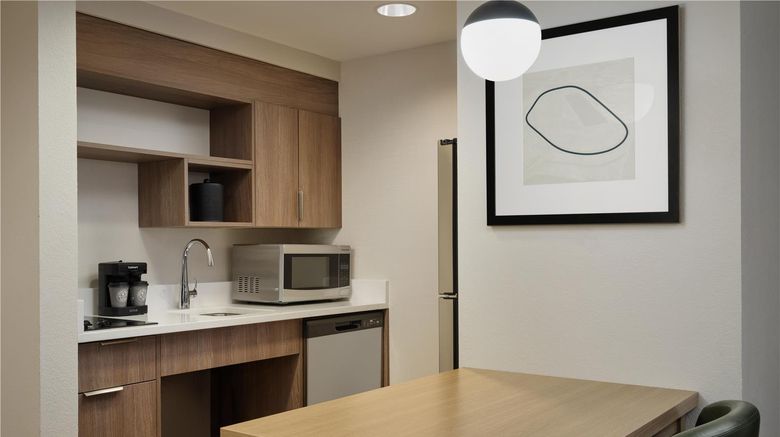 <b>Homewood Suites by Hilton Other</b>. Images powered by <a href="https://iceportal.shijigroup.com/" title="IcePortal" target="_blank">IcePortal</a>.