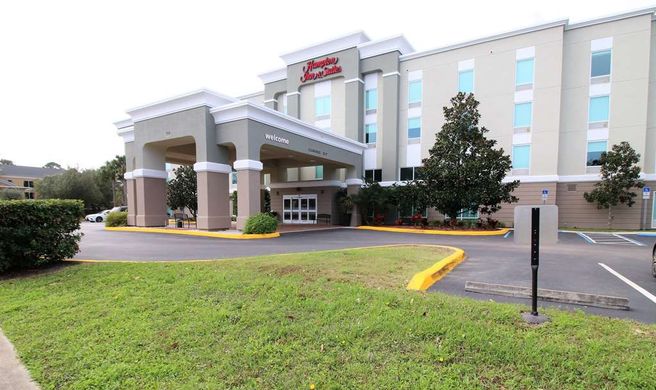Hampton Inn & Suites Palm Coast Exterior