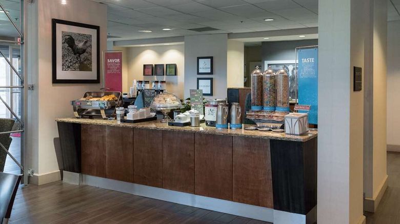 <b>Hampton Inn Brooksville-Dade City Restaurant</b>. Images powered by <a href="https://iceportal.shijigroup.com/" title="IcePortal" target="_blank">IcePortal</a>.