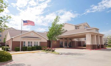 Homewood Suites Dallas-Arlington