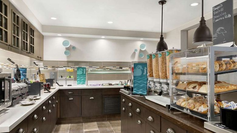 <b>Homewood Suites Dallas-Arlington Restaurant</b>. Images powered by <a href="https://iceportal.shijigroup.com/" title="IcePortal" target="_blank">IcePortal</a>.